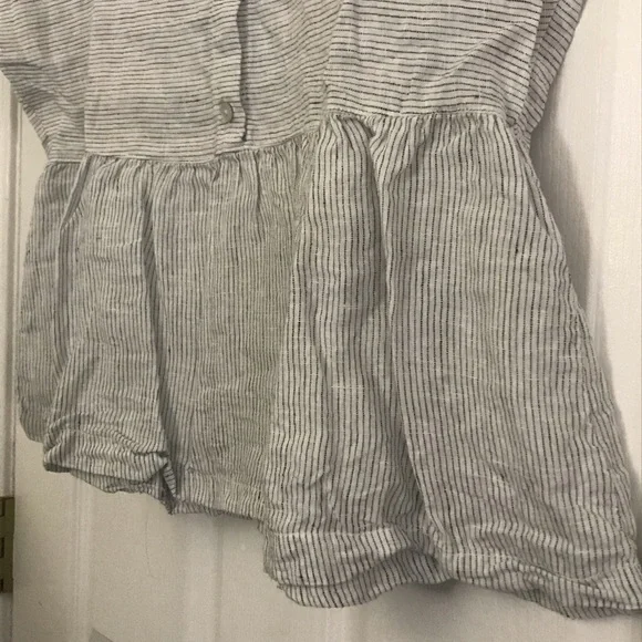 100% Linen Short Sleeve Top / C&C California - Picture 5 of 10